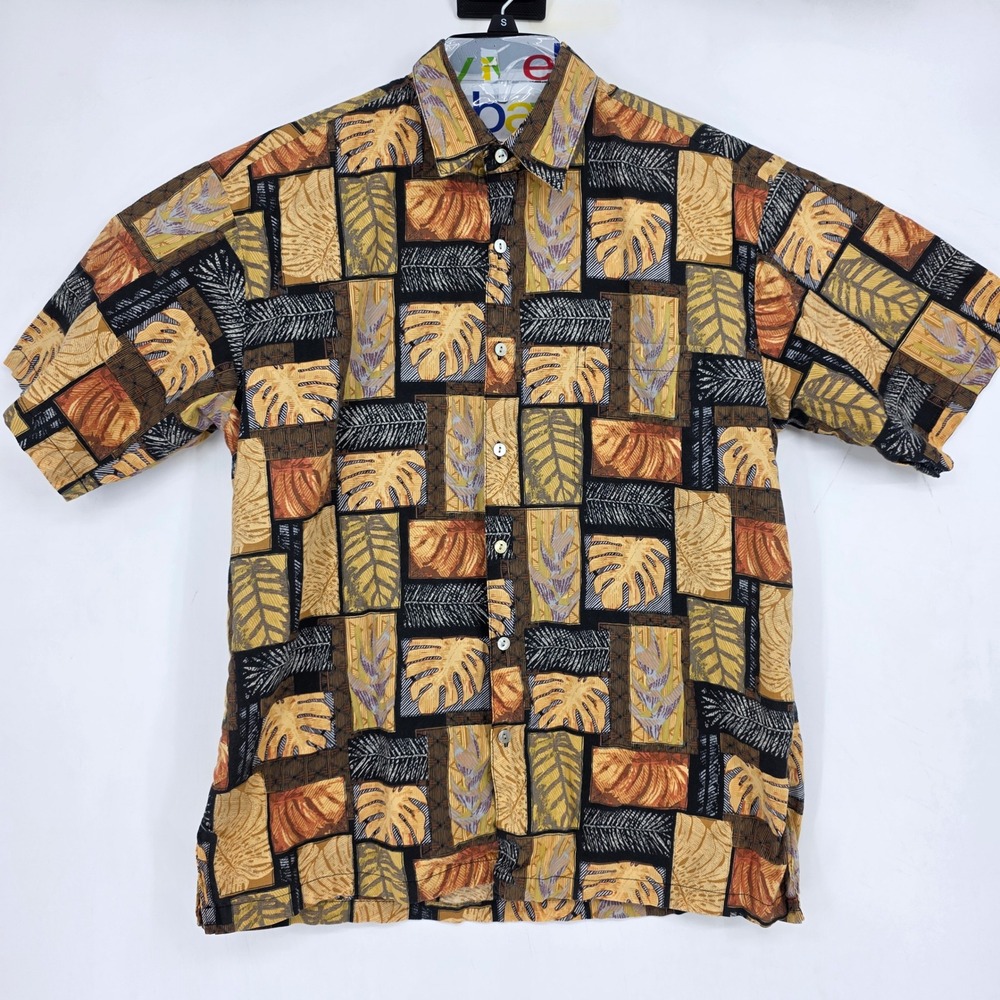 Tori Richard‎ Shirt Mens Medium Button Up Floral Hawaiian Short Sleeve Casual